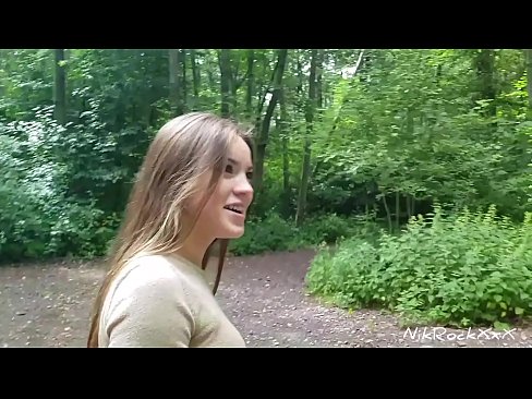 ❤️ Aghju suggeritu à Evelina ch'è no fottemu in un locu publicu ! Ella disse di sì. Allora l'aghju scopata in u culo è cum'è in bocca. Allora si pisciava. Video sessu à noi ❤