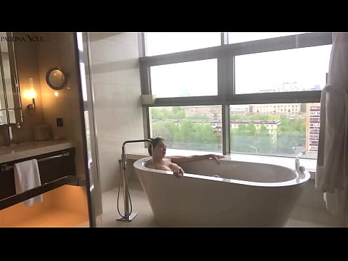 ❤️ Tremenda babe Passionately jerking off its pussy in u bagnu Video sessu à noi ❤
