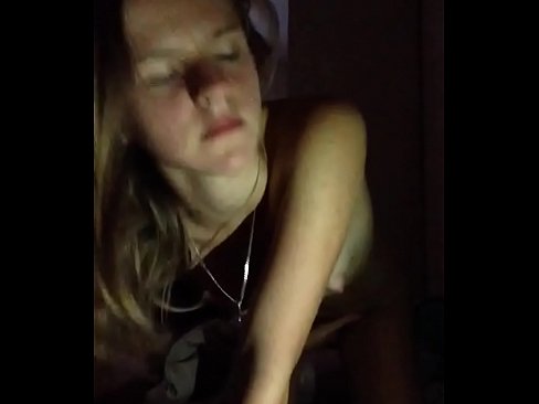 ❤️ Una ragazza si masturba è cums Video sessu à noi ❤